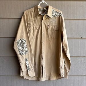 Quiksilver Men's Embroidered  Skull Tan Paisley Accent Shirt Long Sleeves Sz: XL